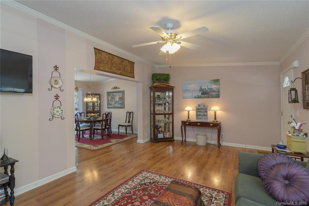 406 Emmas Grove Road - Photo 7
