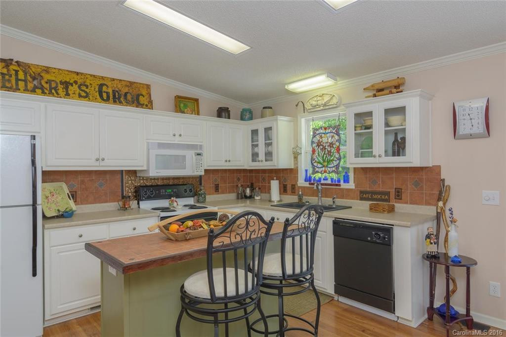 406 Emmas Grove Road - Photo 9