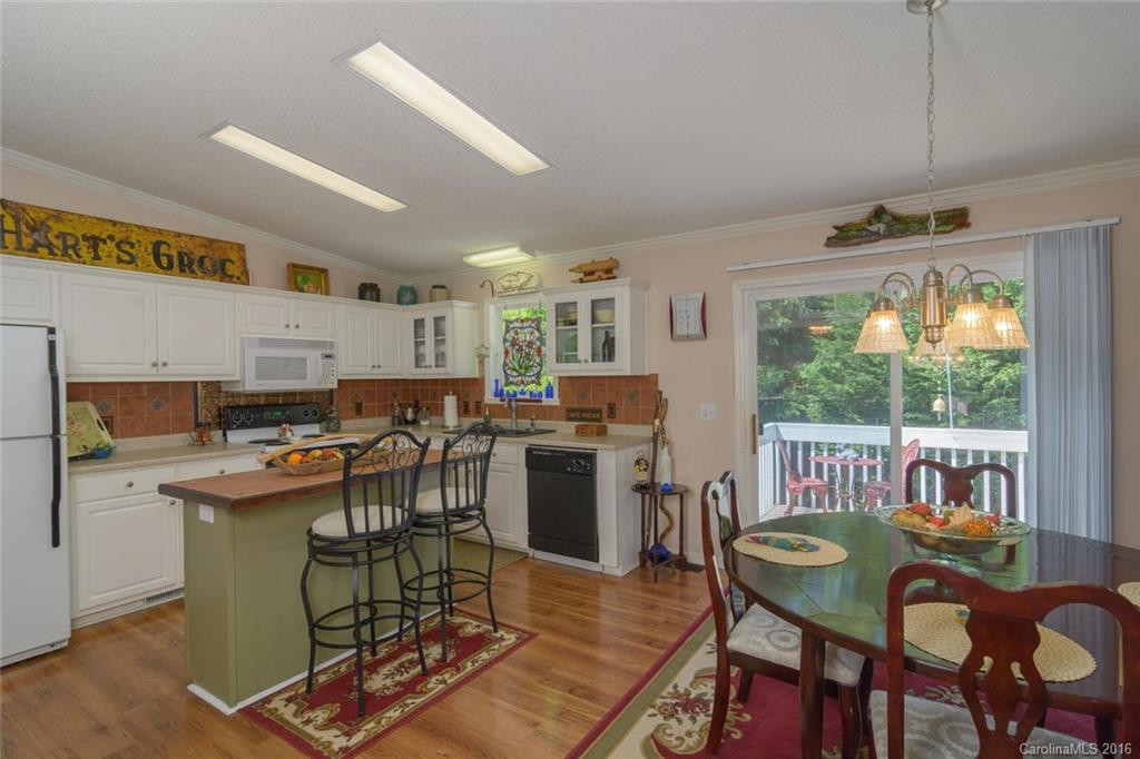 406 Emmas Grove Road - Photo 10
