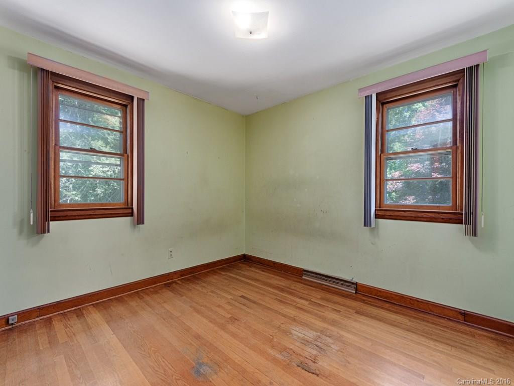 21 Deleuil Drive - Photo 6