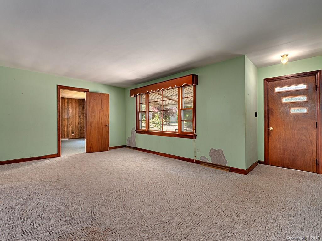 21 Deleuil Drive - Photo 7