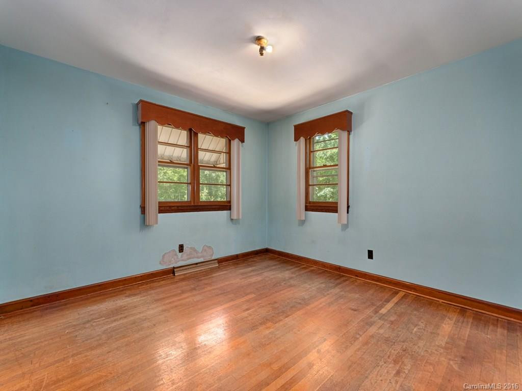21 Deleuil Drive - Photo 8