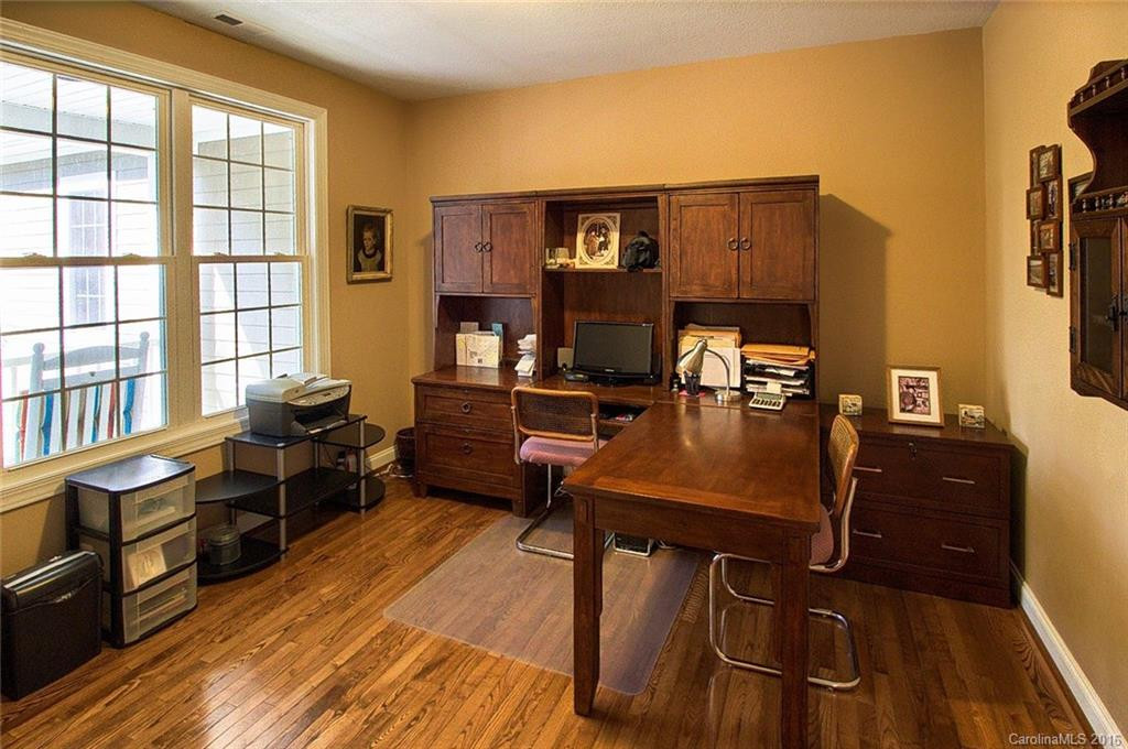 10 Wickham Way - Photo 4