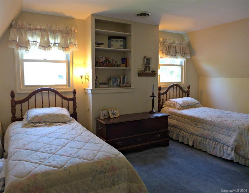 170 Probart Street - Photo 15