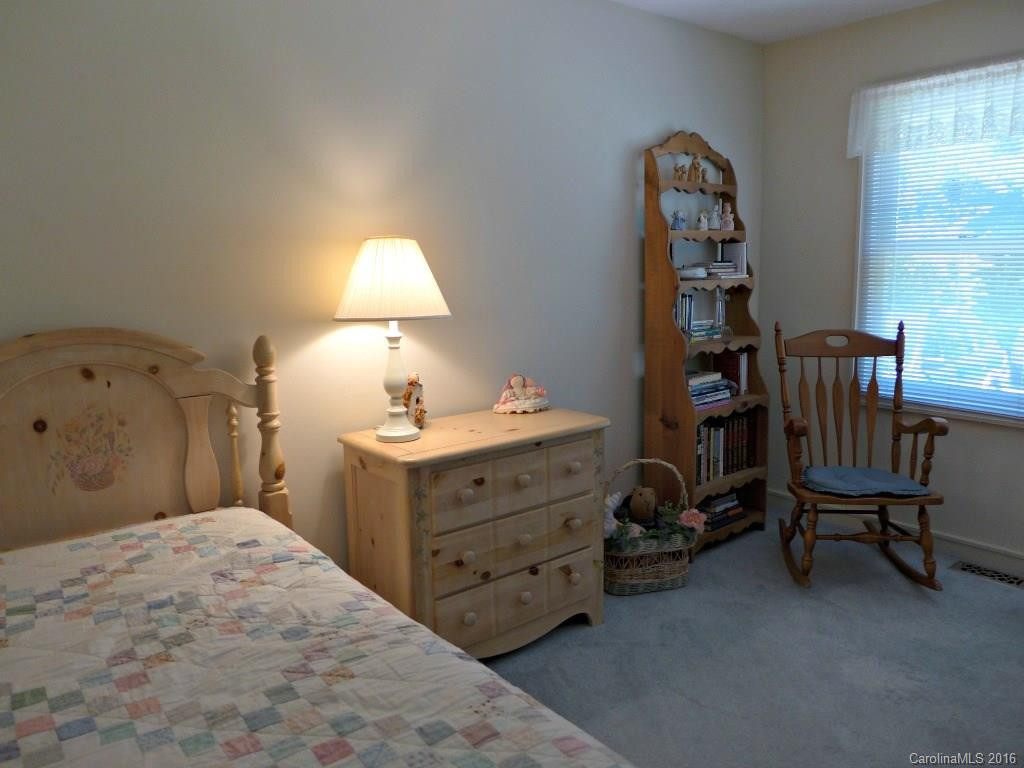 170 Probart Street - Photo 19