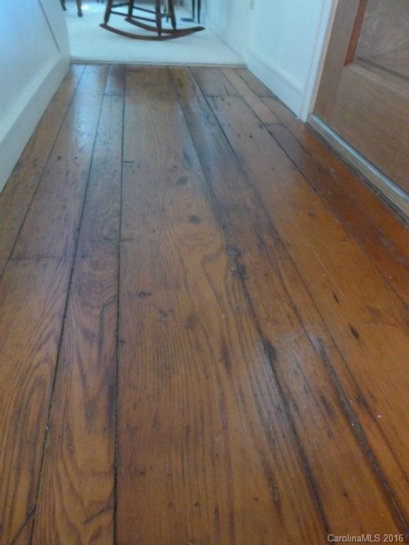 170 Probart Street - Photo 9