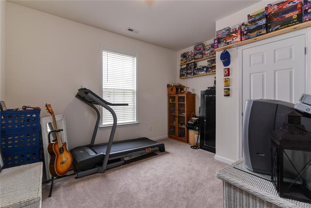 14 Thistlewood Court - Photo 17