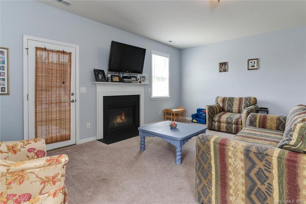 14 Thistlewood Court - Photo 5
