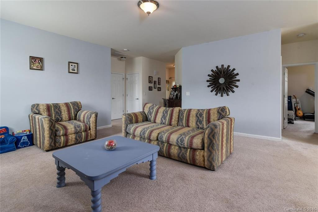 14 Thistlewood Court - Photo 7