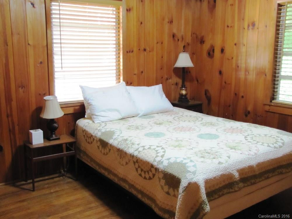 250 Mondamin Road - Photo 11