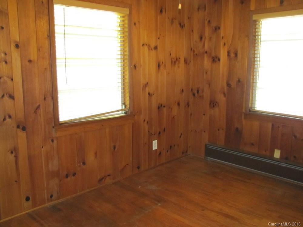 250 Mondamin Road - Photo 12