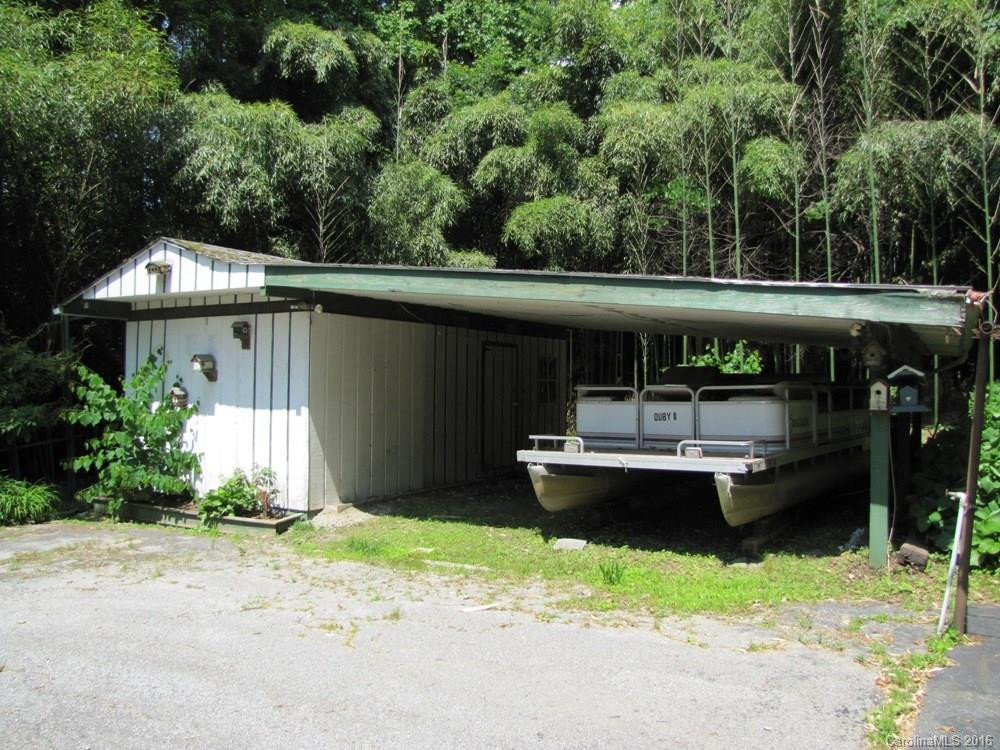 250 Mondamin Road - Photo 18