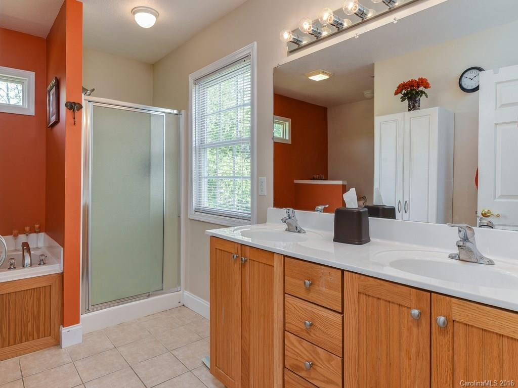 24 Faith Hill Drive - Photo 11