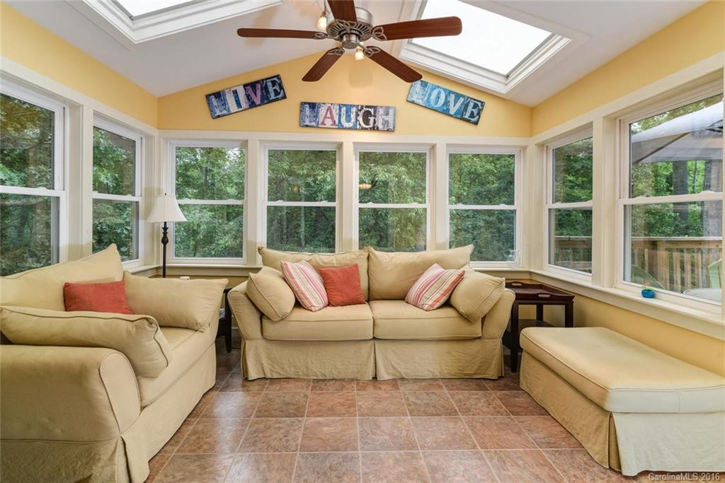 33 Fairhaven Court - Photo 5