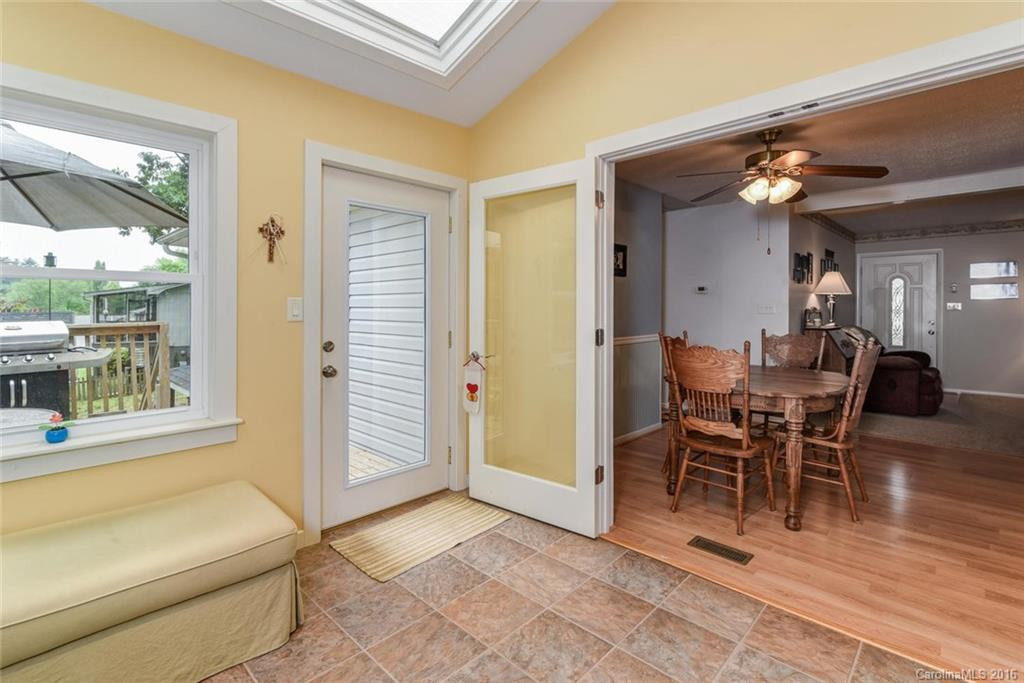 33 Fairhaven Court - Photo 6