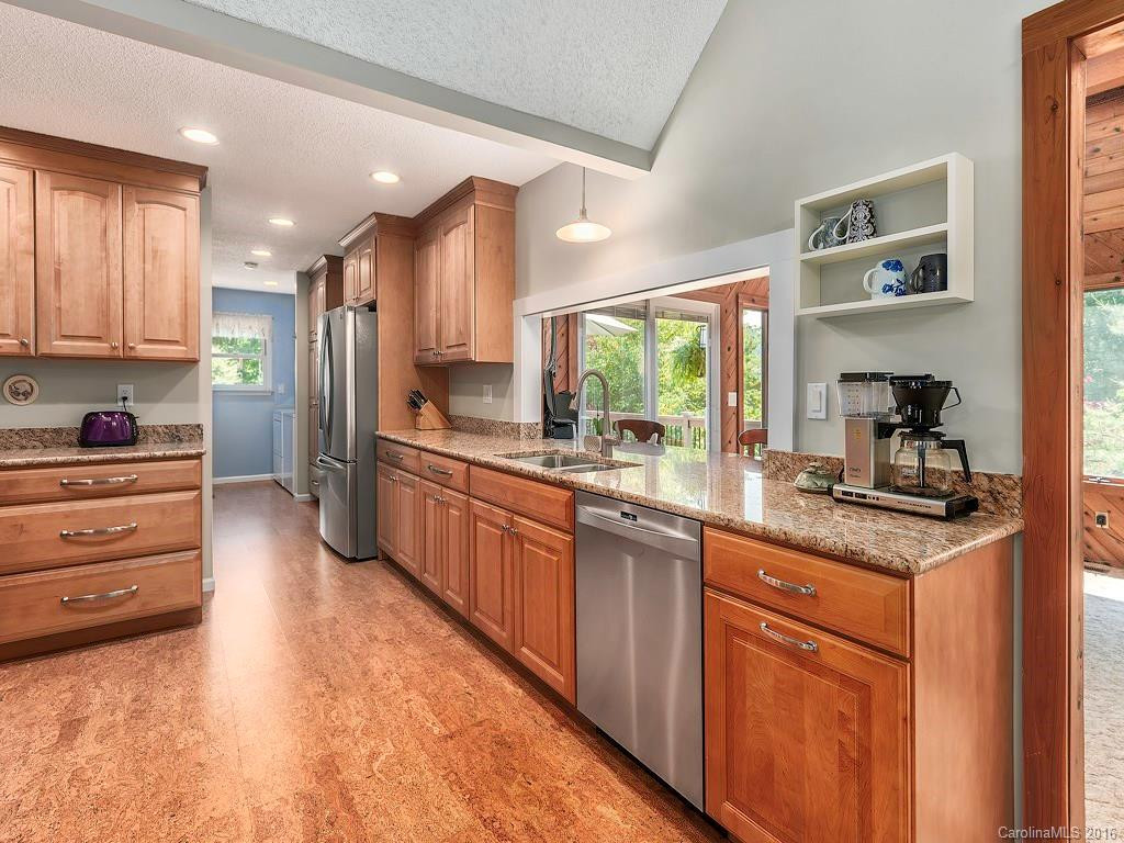 8 Sunnycrest Drive - Photo 13