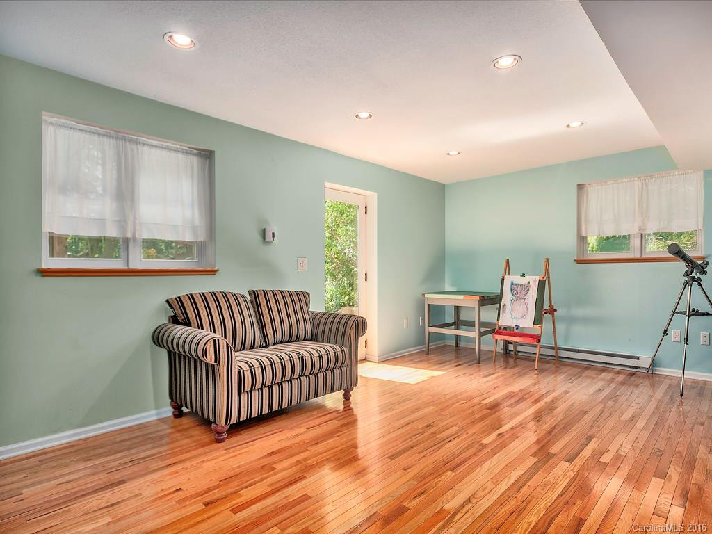 8 Sunnycrest Drive - Photo 16
