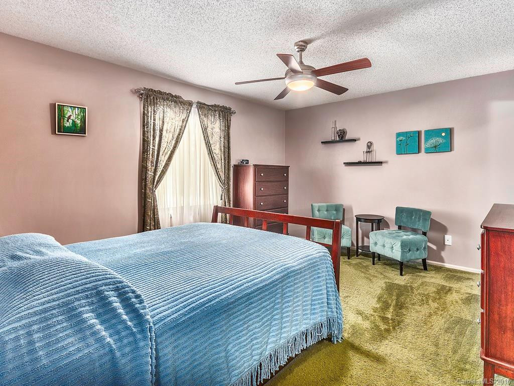 8 Sunnycrest Drive - Photo 18
