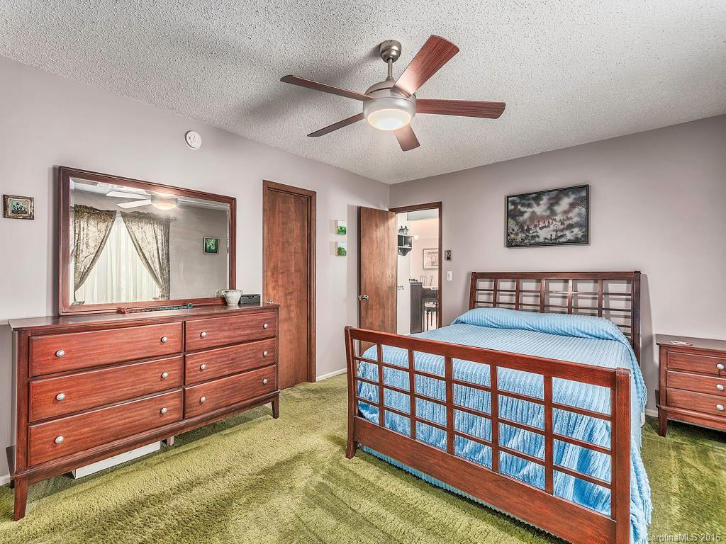 8 Sunnycrest Drive - Photo 19