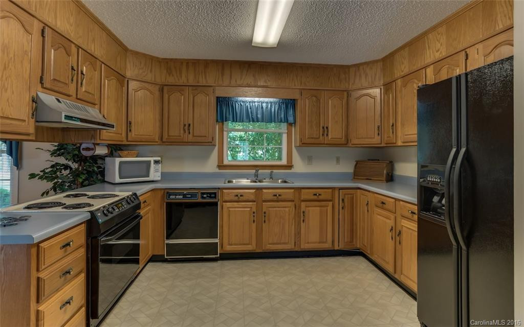 484 Edwards Street Extension - Photo 11