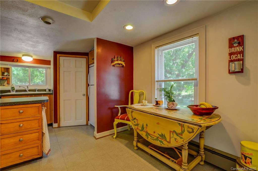 45 Balsam Avenue - Photo 12