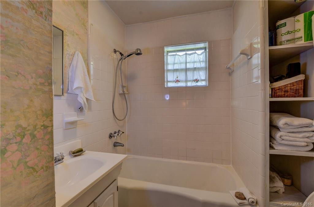 45 Balsam Avenue - Photo 16