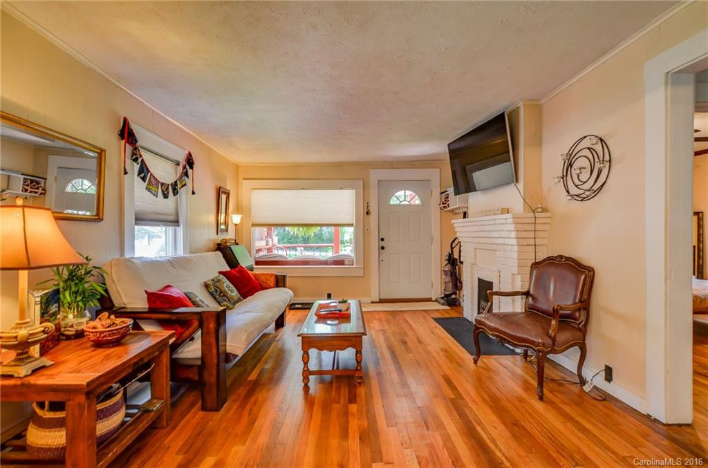 45 Balsam Avenue - Photo 10