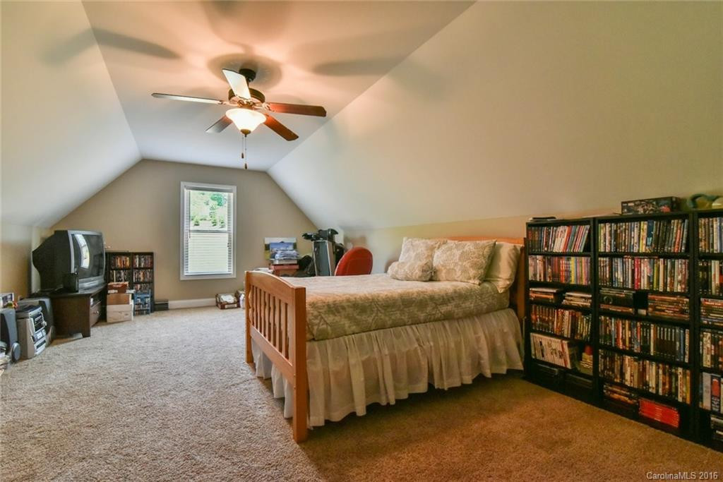 17 Lancaster Lane #10, 9, 8 - Photo 21