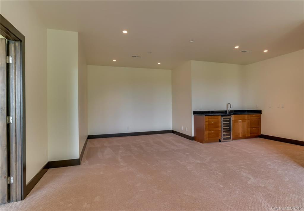 92 Pierce Court - Photo 16
