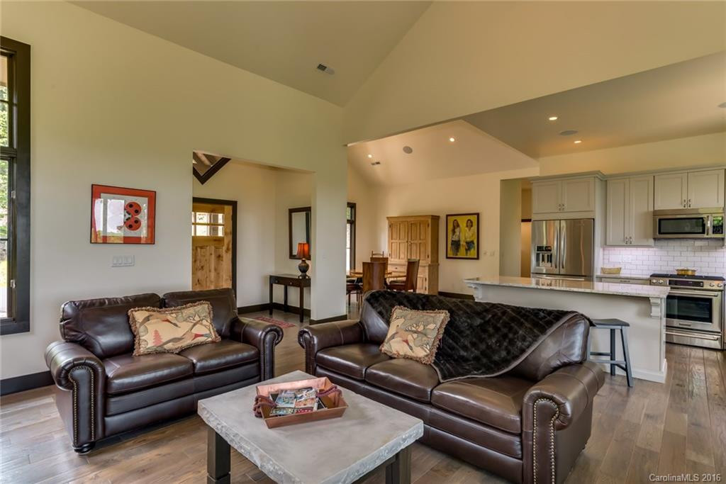 92 Pierce Court - Photo 6