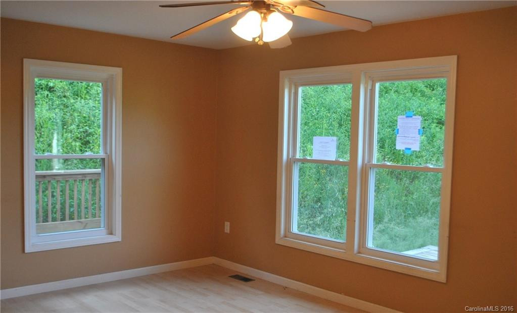 165 Merry Way - Photo 11