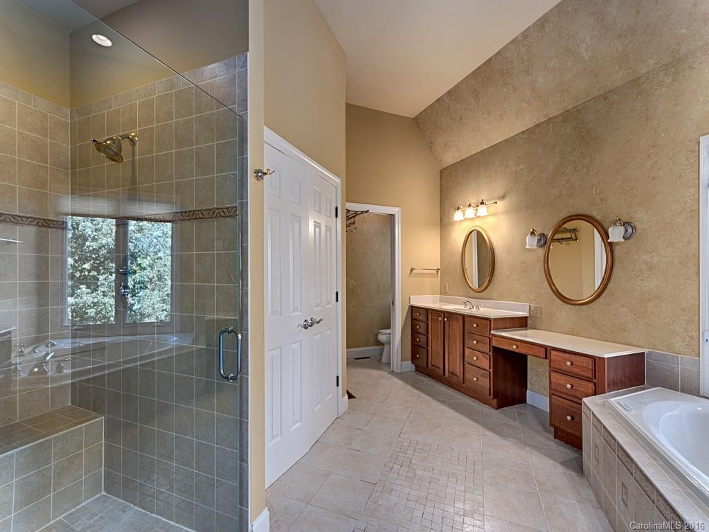 28 High Bluff Drive - Photo 12