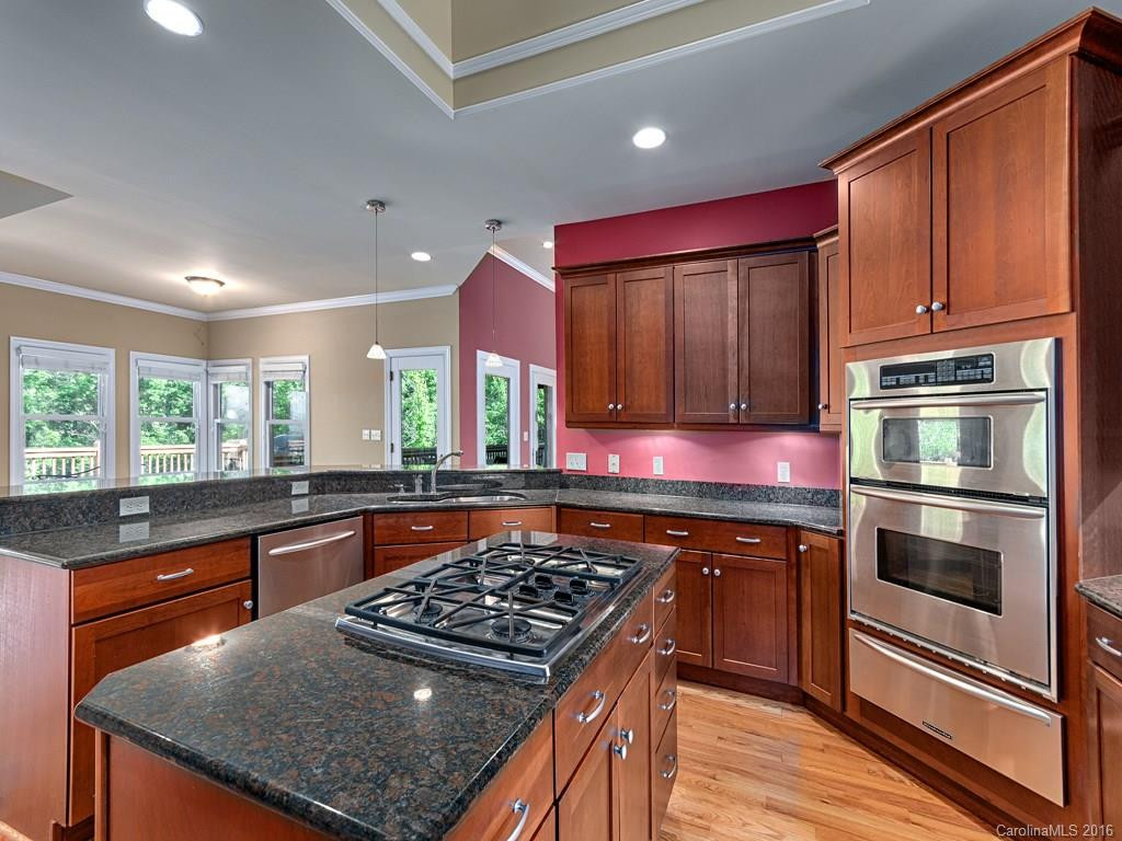 28 High Bluff Drive - Photo 5