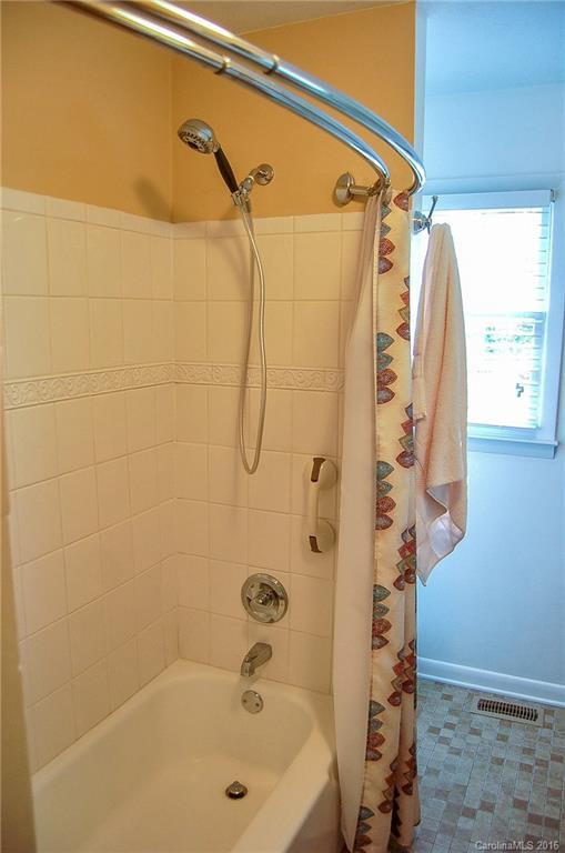 136 Dogwood Drive - Photo 12