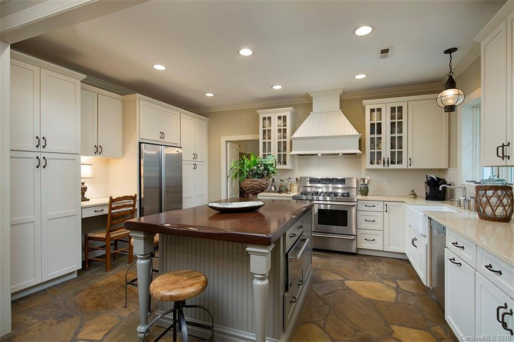 85 Maple Street - Photo 2