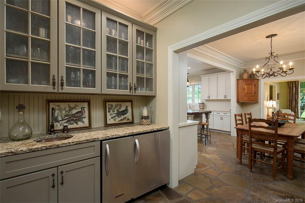 85 Maple Street - Photo 3