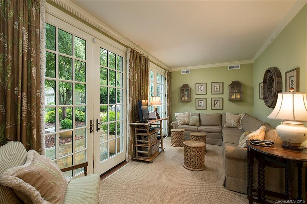 85 Maple Street - Photo 6