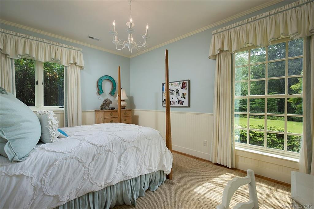 85 Maple Street - Photo 10