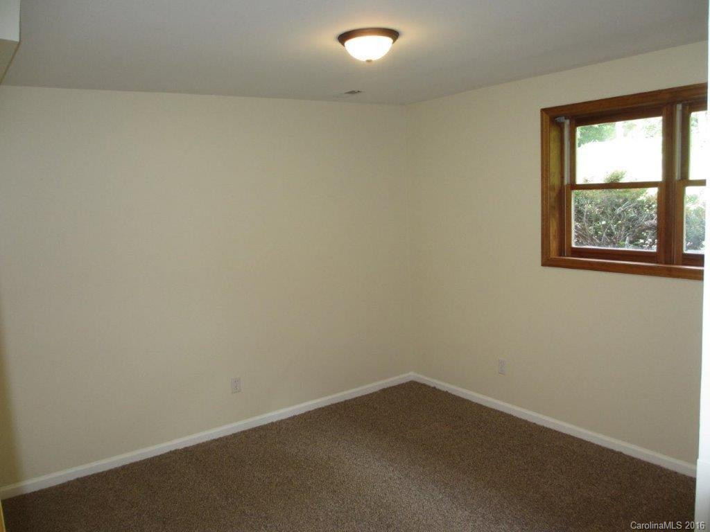 72 Meadow View Drive - Photo 12