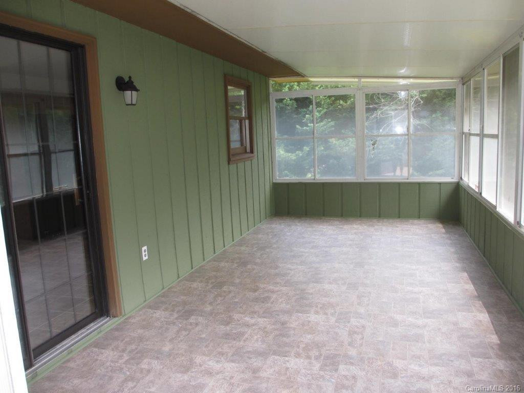 72 Meadow View Drive - Photo 13