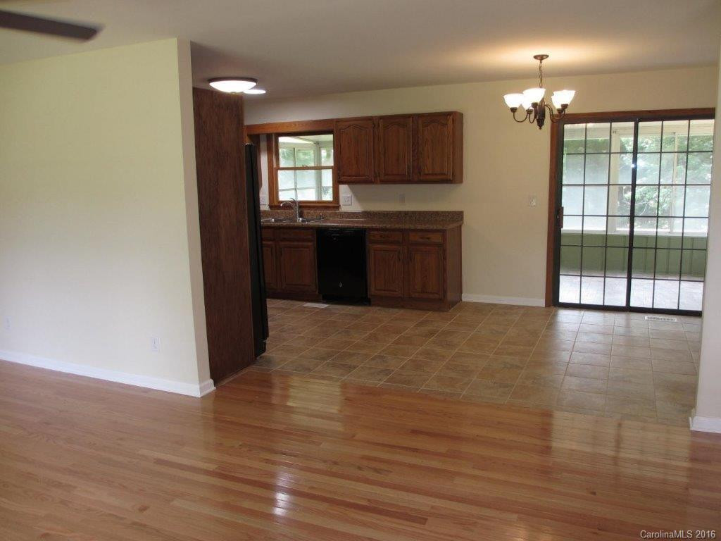 72 Meadow View Drive - Photo 6