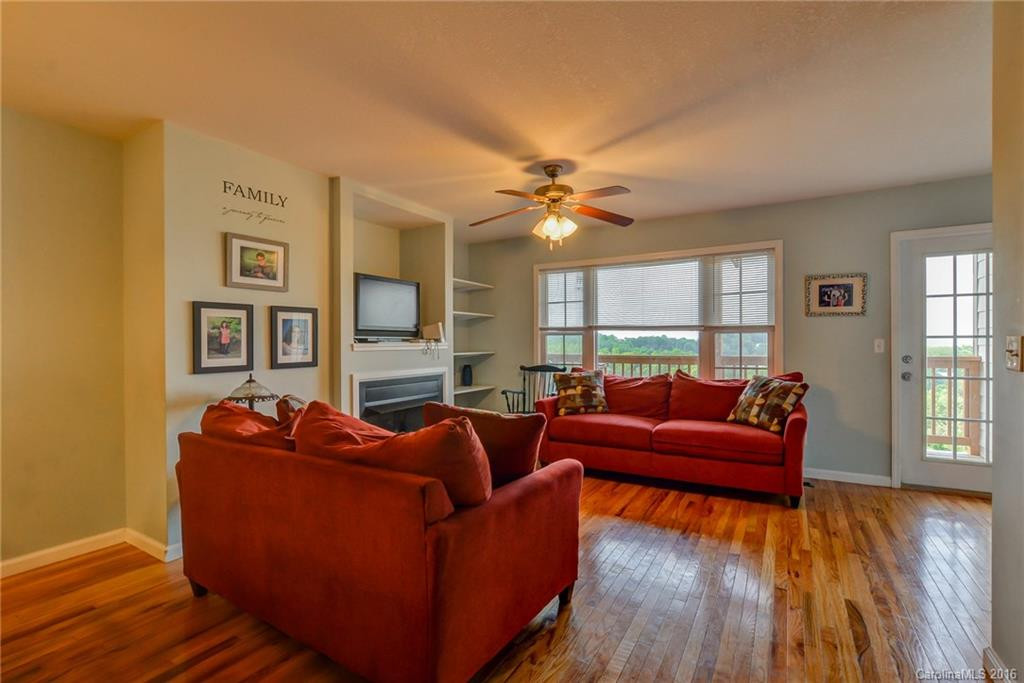 71 Rotunda Circle #1504 - Photo 3