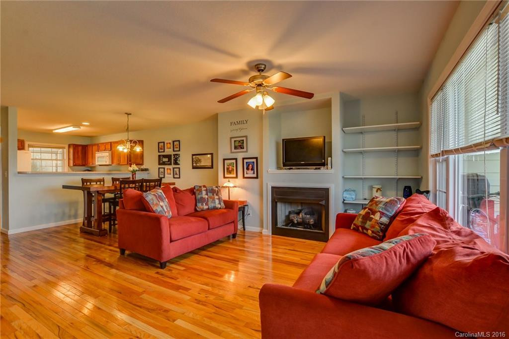 71 Rotunda Circle #1504 - Photo 5