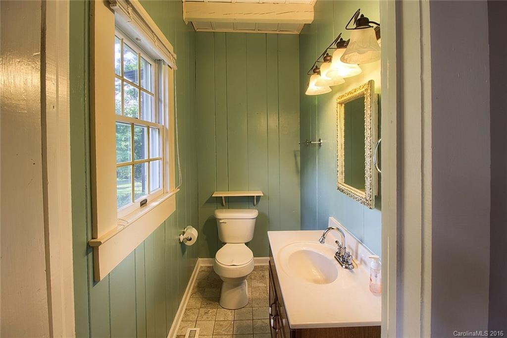 1230 Bowman Road - Photo 16