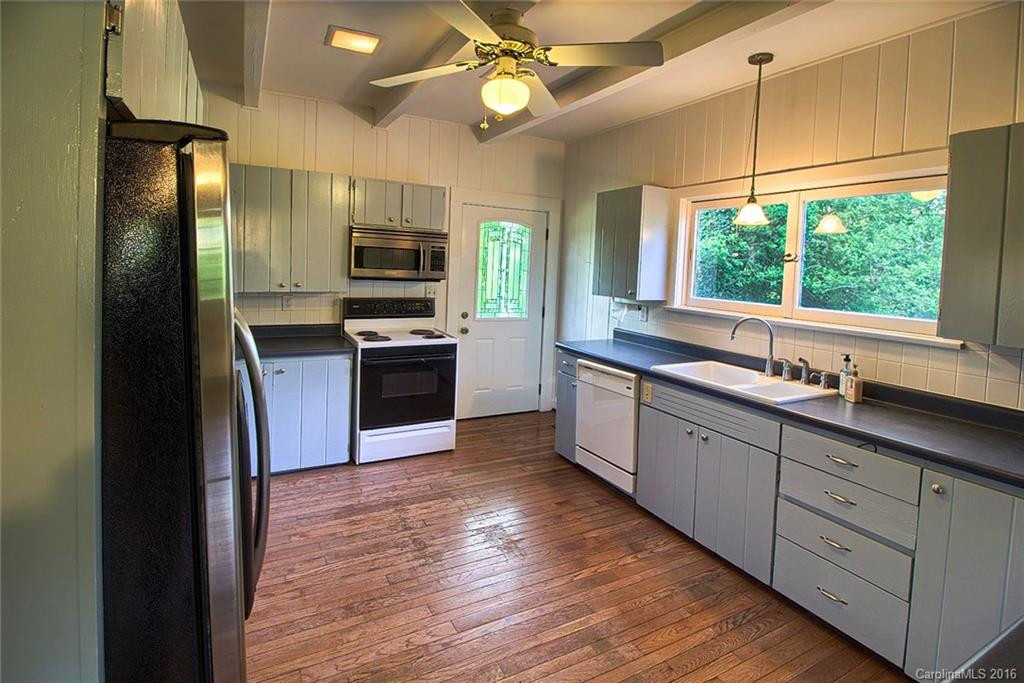 1230 Bowman Road - Photo 7