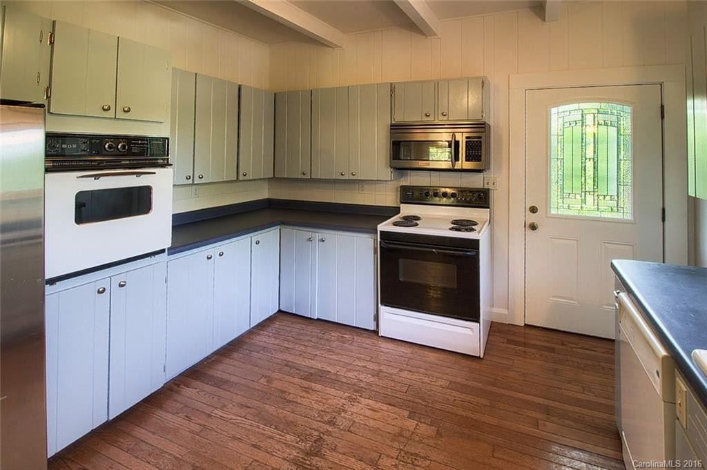 1230 Bowman Road - Photo 8