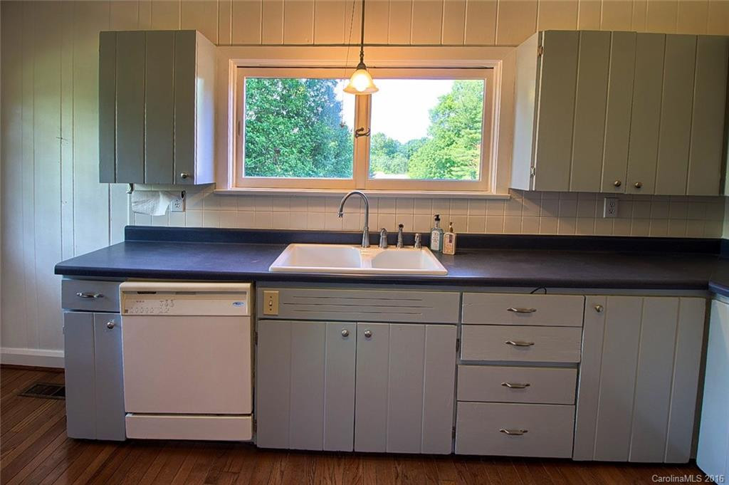 1230 Bowman Road - Photo 10