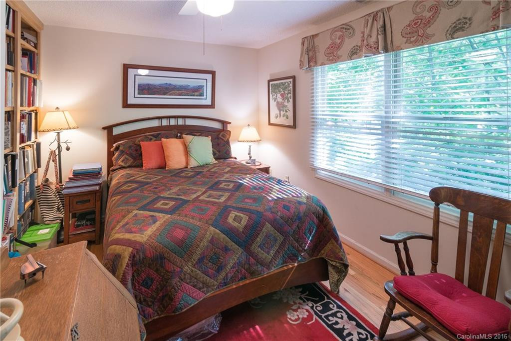 703 Laurel Avenue - Photo 15