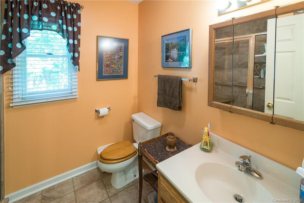 703 Laurel Avenue - Photo 19