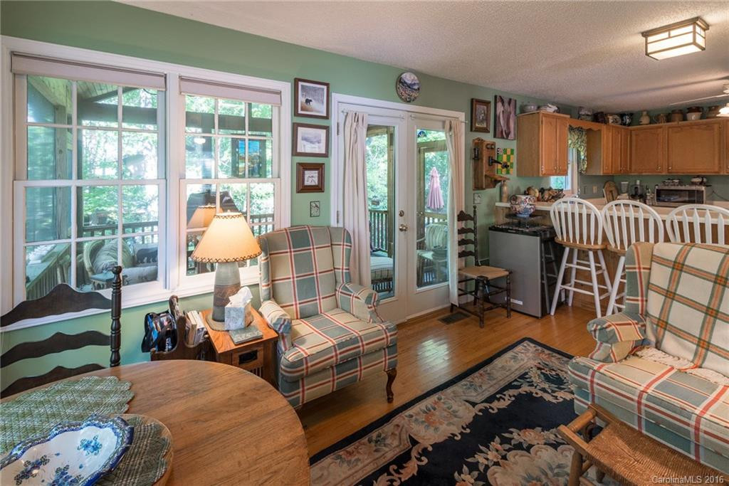 703 Laurel Avenue - Photo 7